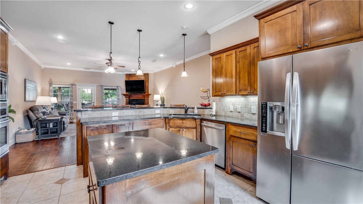 Edens Brooke Sub Ph Iv Bentonville - Residential