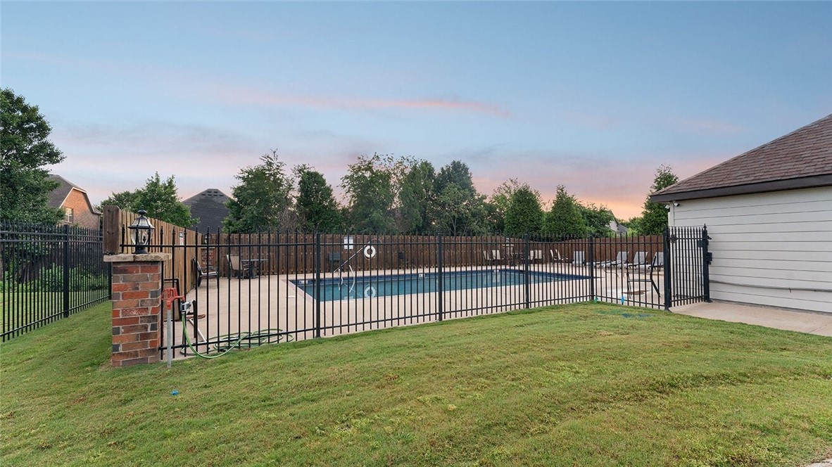 Edens Brooke Sub Ph Iv Bentonville - Residential
