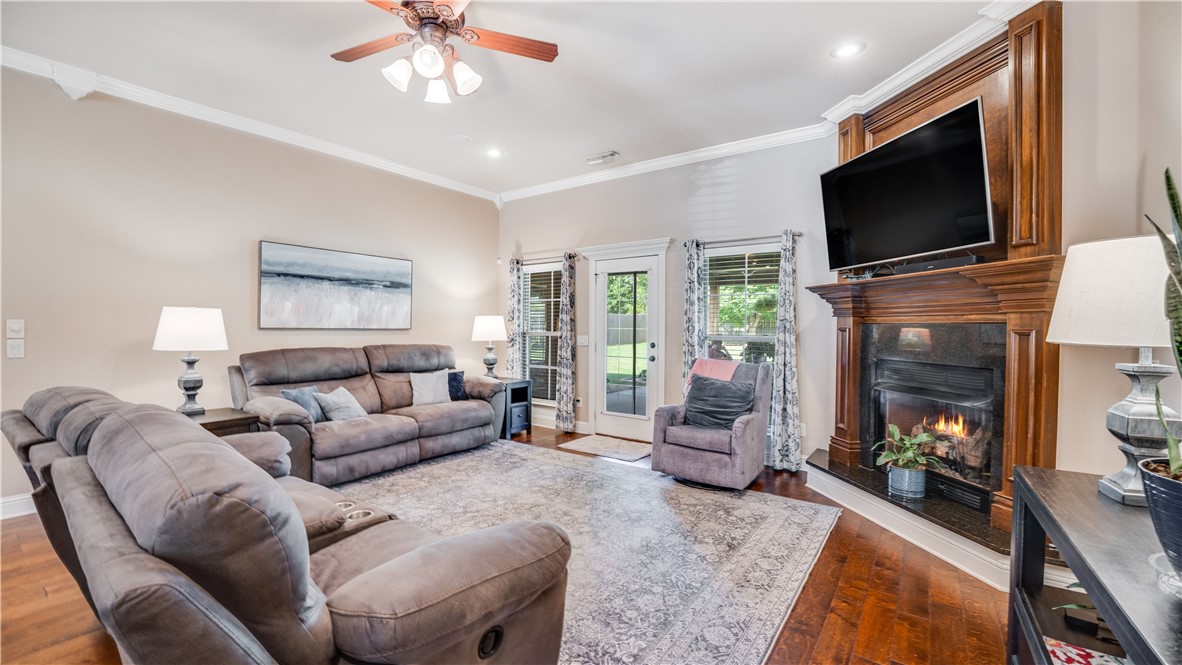 Edens Brooke Sub Ph Iv Bentonville - Residential