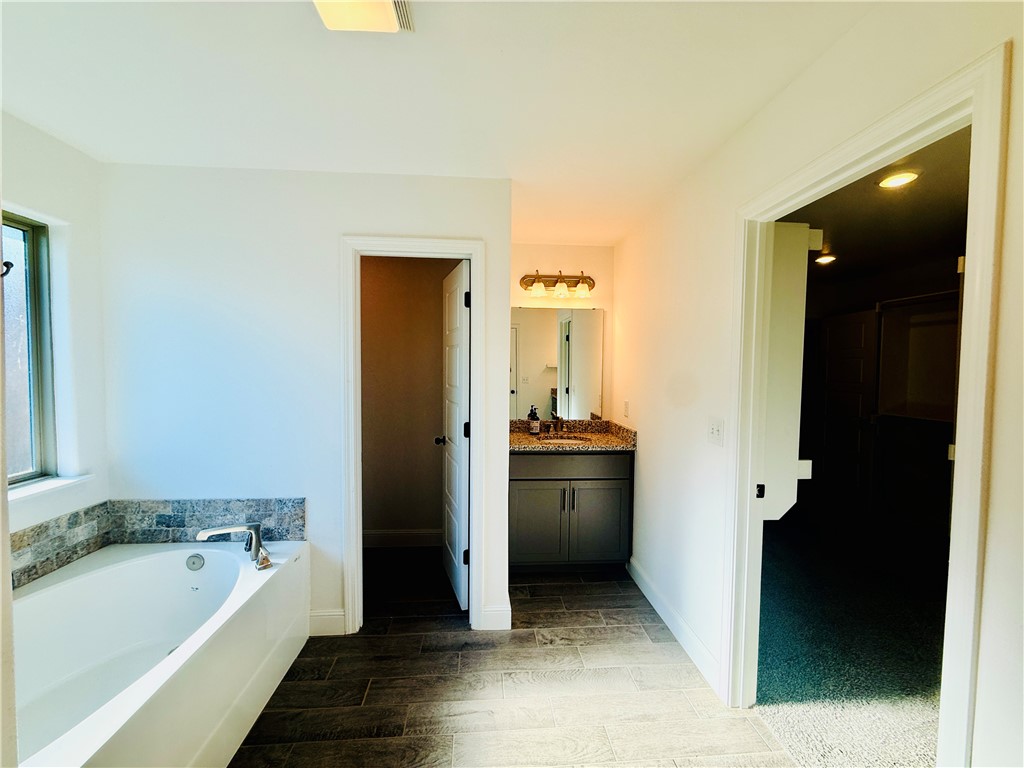 Woodward Hills Sub Ph 7 Highfill - Residential Lease