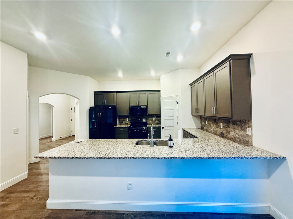 Woodward Hills Sub Ph 7 Highfill - Residential Lease