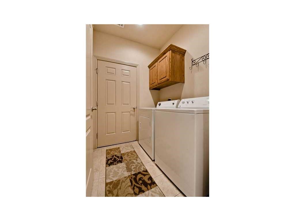 Courtyard - Residential Lease