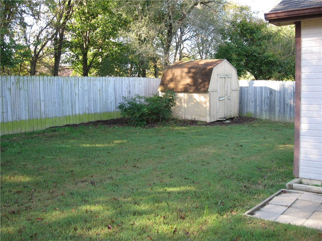 Ivy Place - Residential Lease