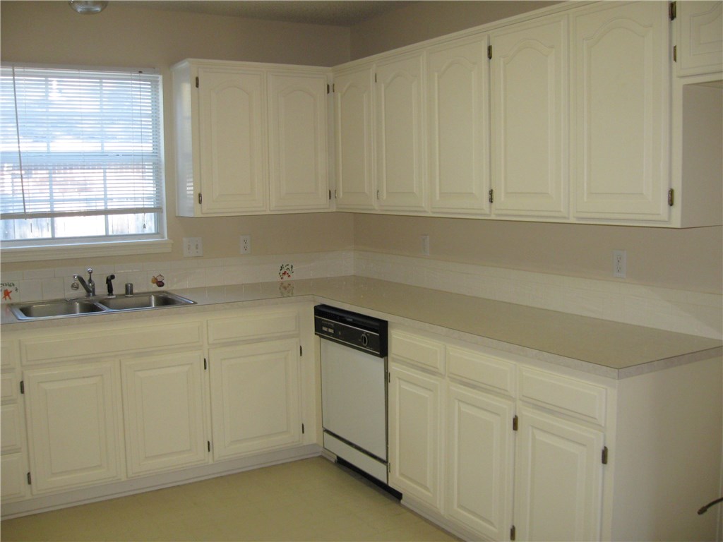 Ivy Place - Residential Lease