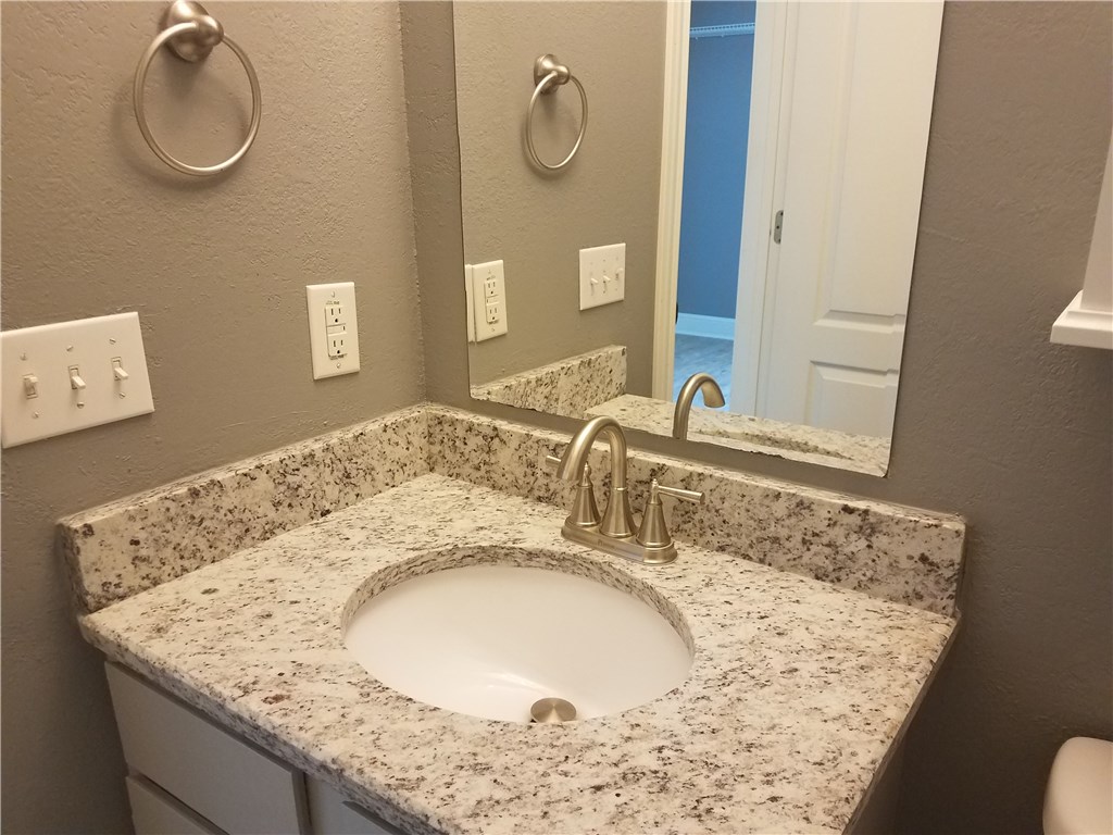 Bradford Place Condo Hpr - Residential