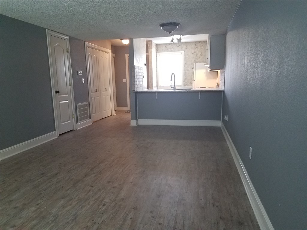 Bradford Place Condo Hpr - Residential