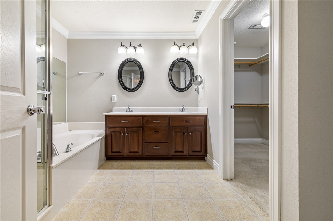 Regency Condo Sec 1 Ph 1 - Residential