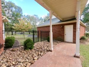Cliff & Stream - Residential