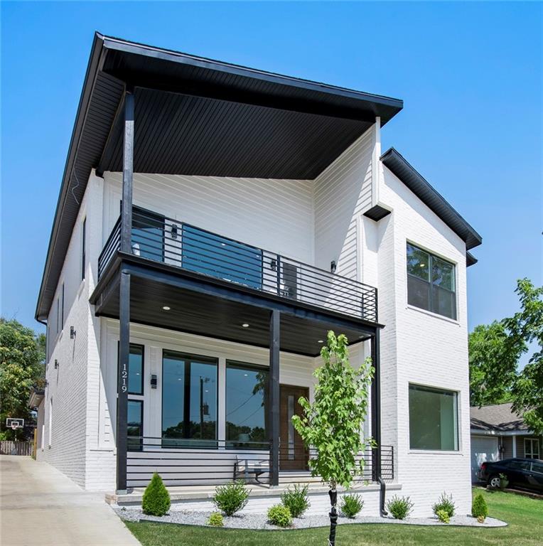 W A Burks Add Bentonville - Residential