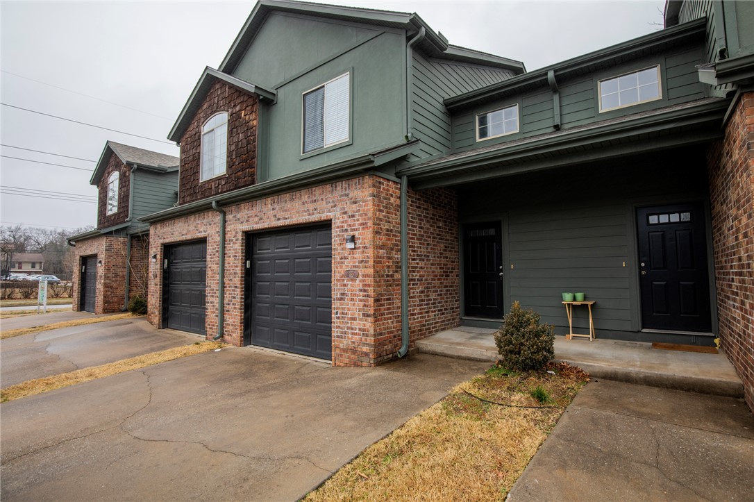 Breeze Cove Condo Hpr - Residential Lease