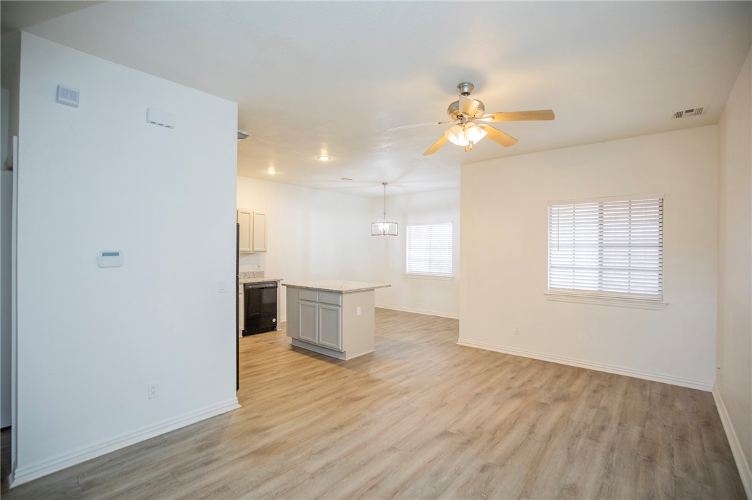 Breeze Cove Condo Hpr - Residential Lease