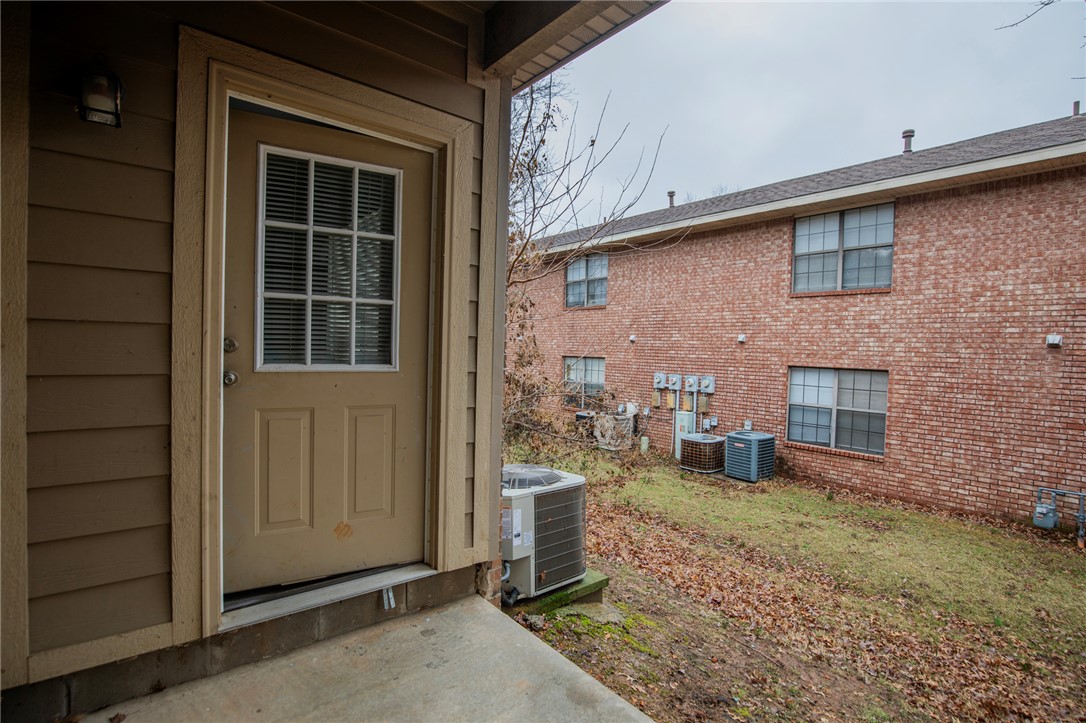 Breeze Cove Condo Hpr - Residential Lease