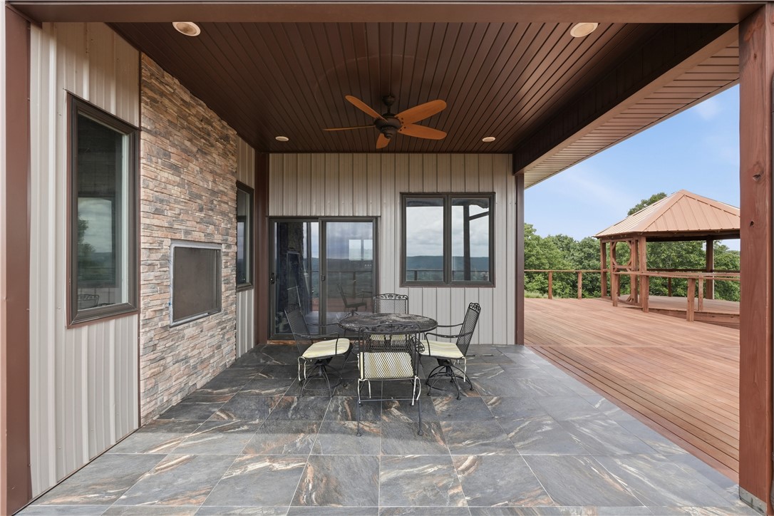DANNENFELSER FAMILY SUB - Residential