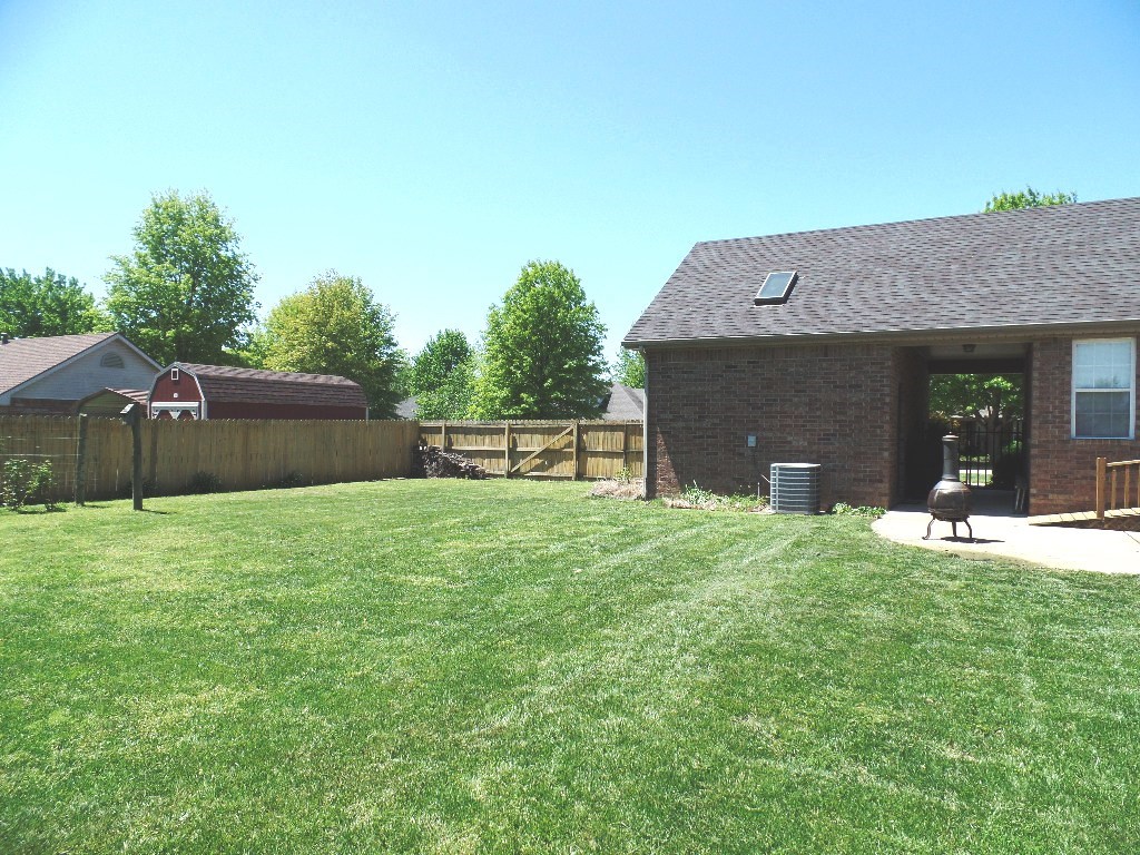 Deerfield Meadows Ph I Siloam Spgs - Residential