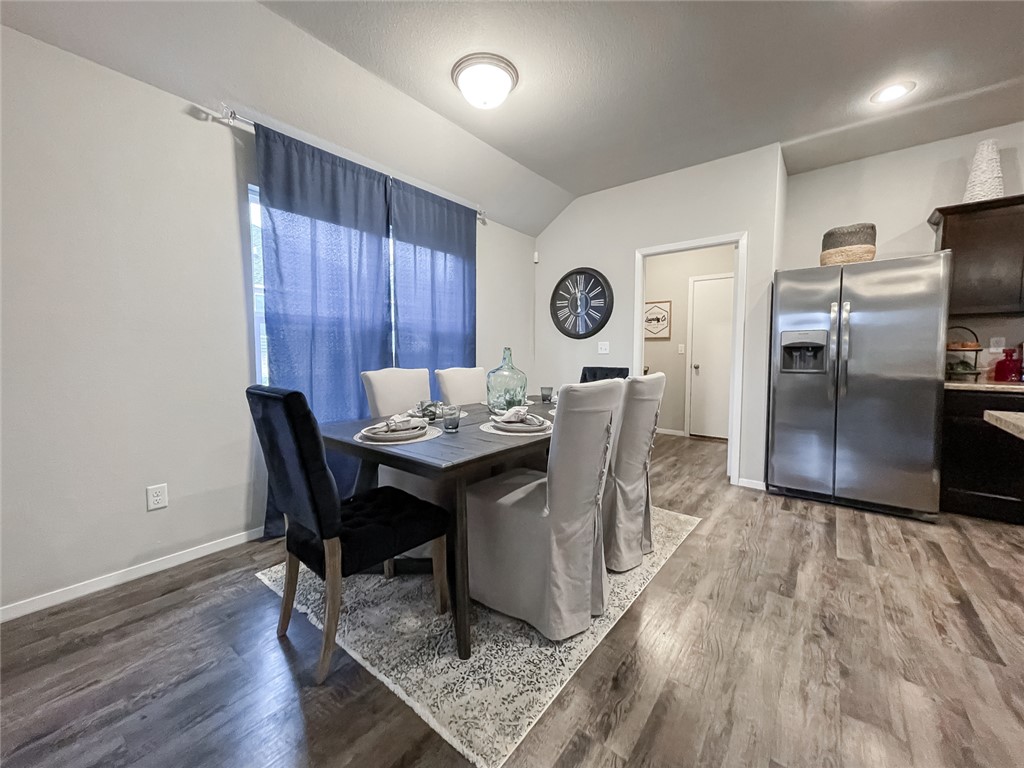 WALNUT HILL SUB PH V-PEA RIDGE - Residential