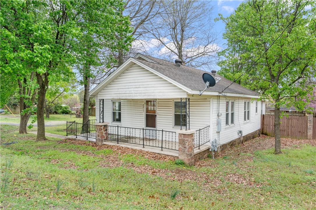 Fayetteville Outlots - Land