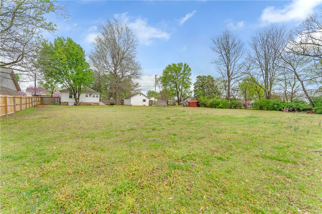 Fayetteville Outlots - Land