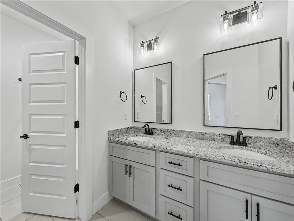 Maple Estates Ph Ii Centerton - Residential