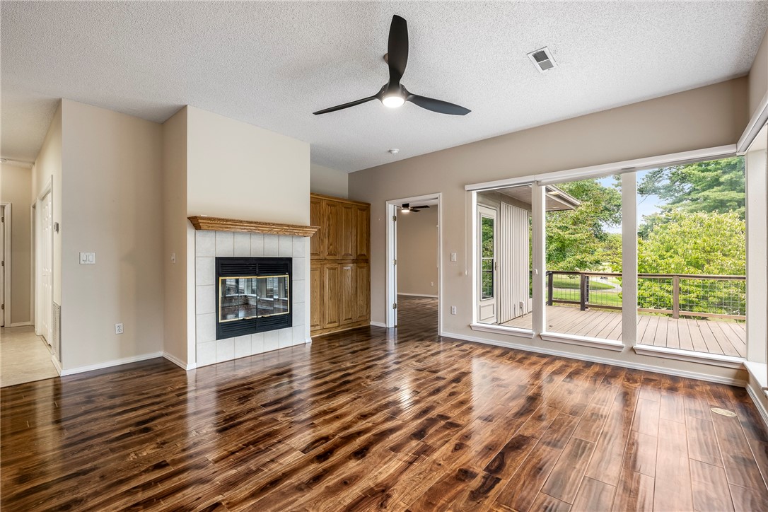 Tanyard Creek Courts Blk 2 Bvv - Residential Lease