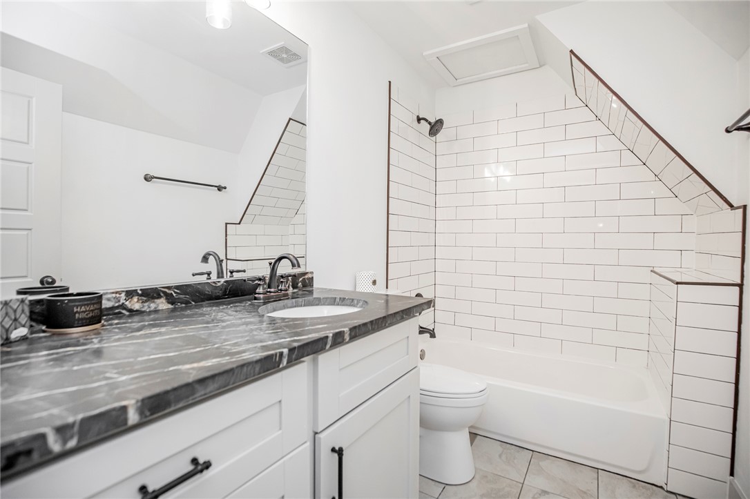 12-19-30-ROGERS - Residential Lease