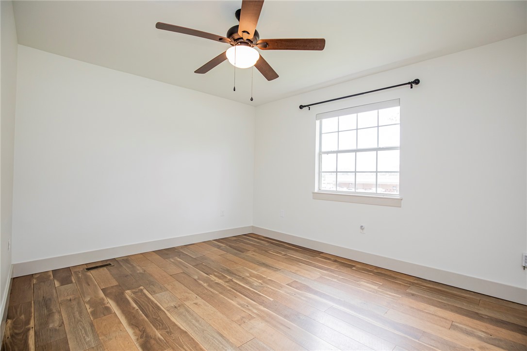 12-19-30-ROGERS - Residential Lease