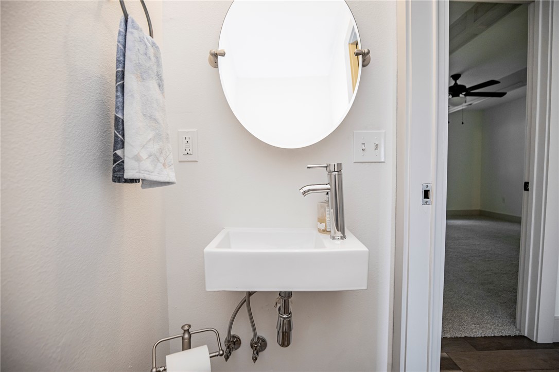 12-19-30-ROGERS - Residential Lease