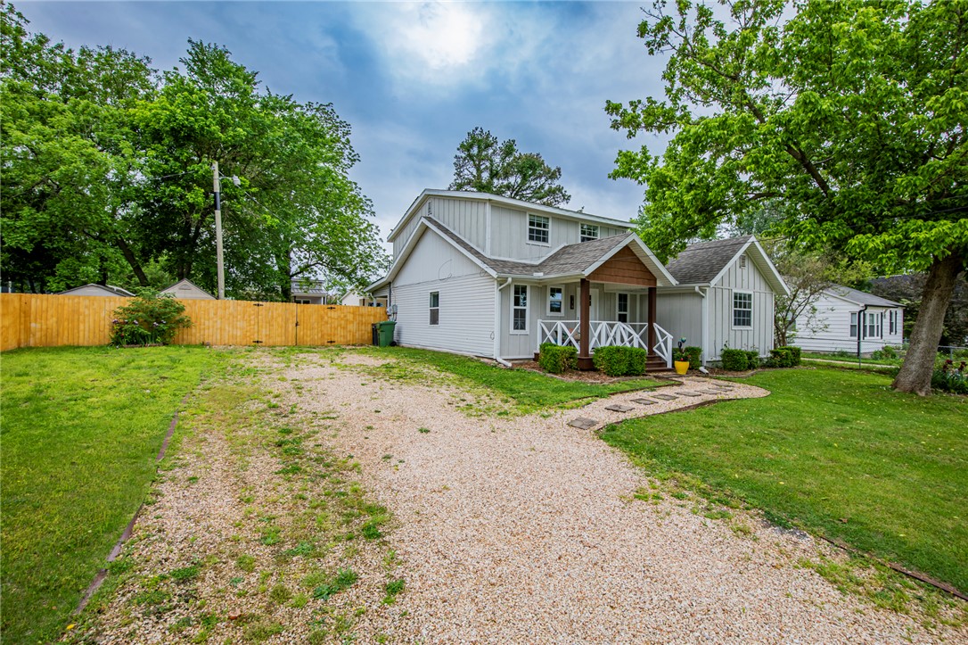 12-19-30-ROGERS - Residential Lease