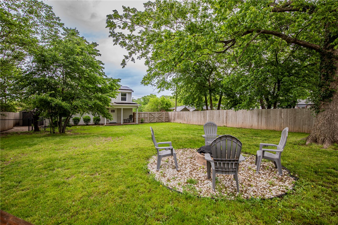 12-19-30-ROGERS - Residential Lease