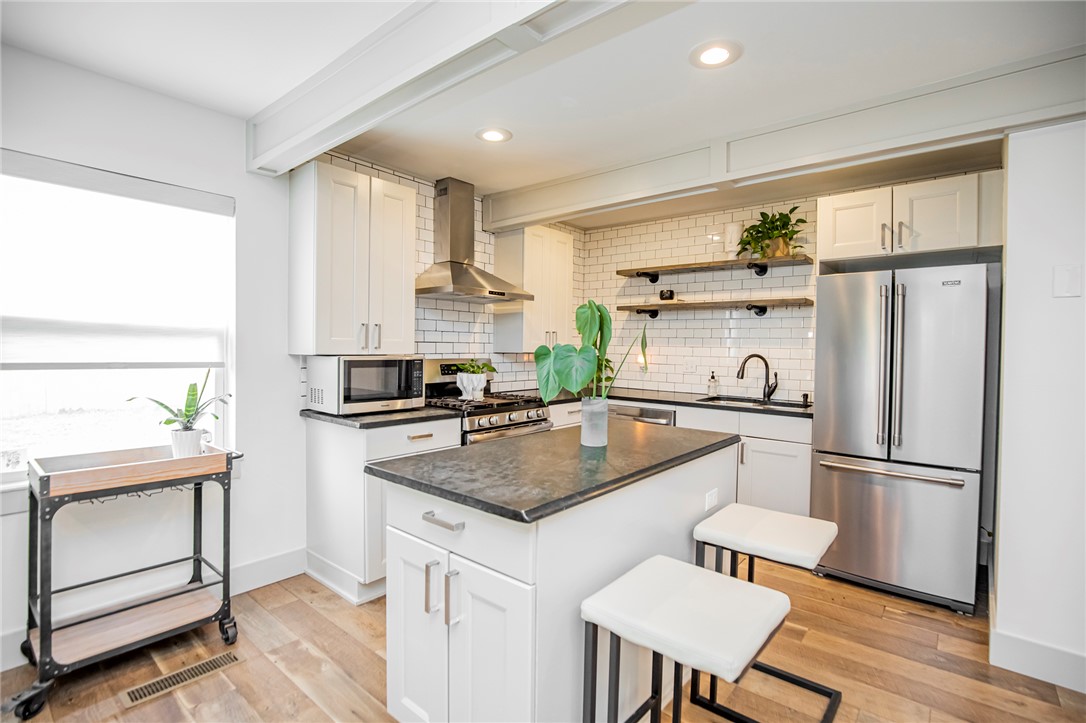 12-19-30-ROGERS - Residential Lease