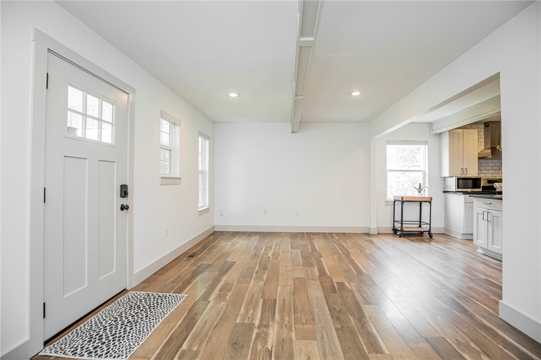 12-19-30-ROGERS - Residential Lease
