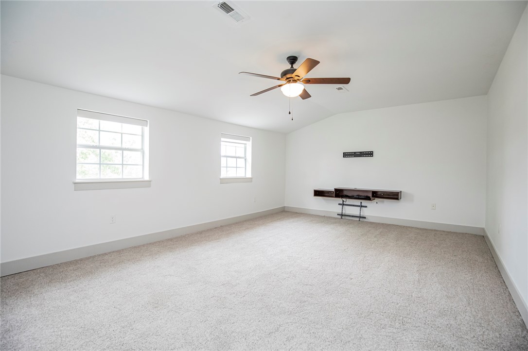 12-19-30-ROGERS - Residential Lease