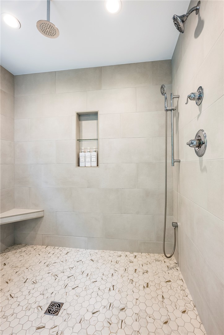 Shadow Valley Ph 8 Rogers - Residential