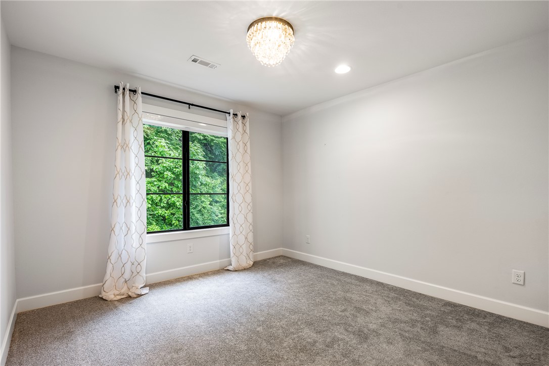 Shadow Valley Ph 8 Rogers - Residential
