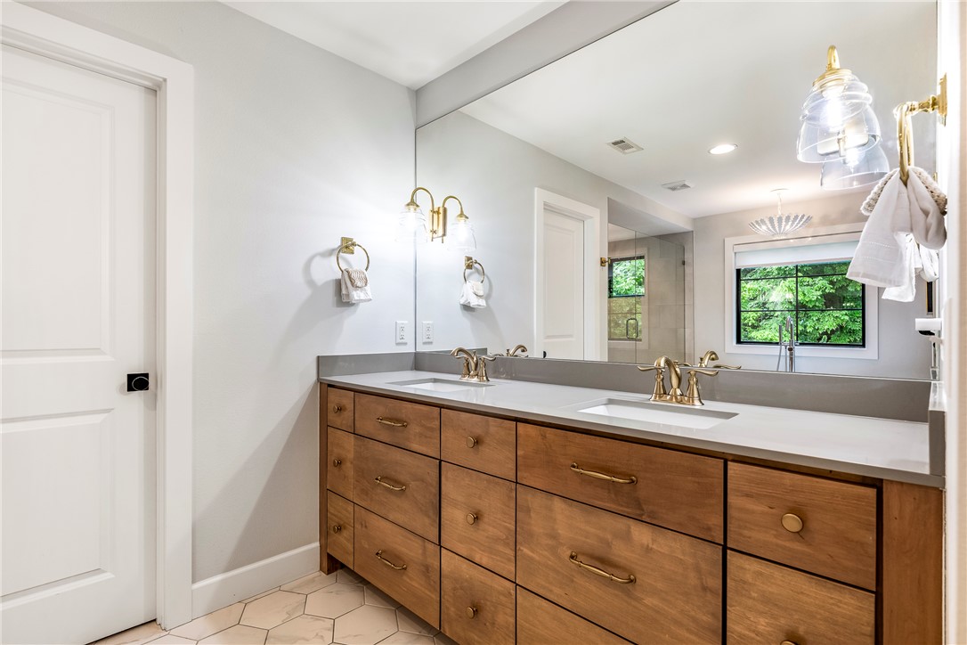Shadow Valley Ph 8 Rogers - Residential