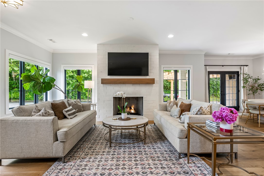 Shadow Valley Ph 8 Rogers - Residential