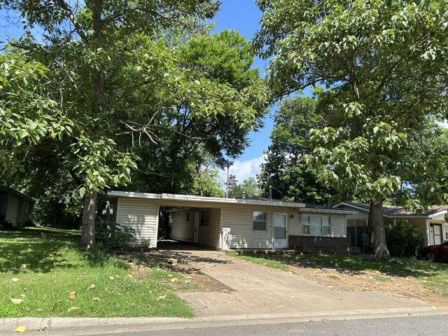 Henderson Robins - Residential