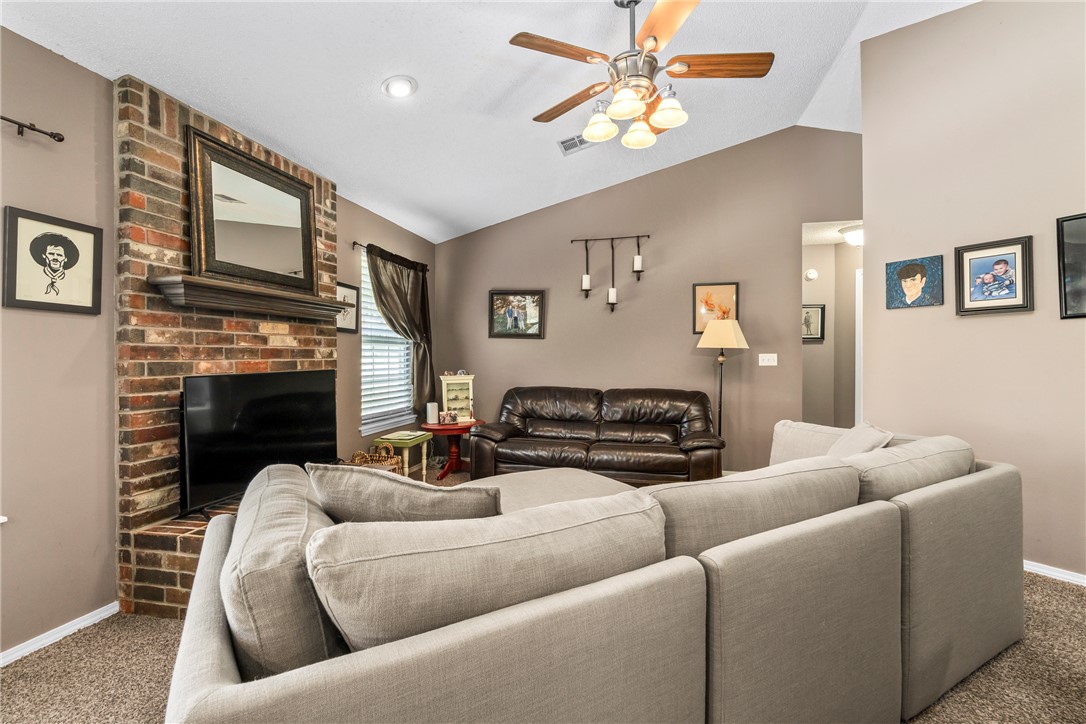 Westfield Sub Gravette - Residential