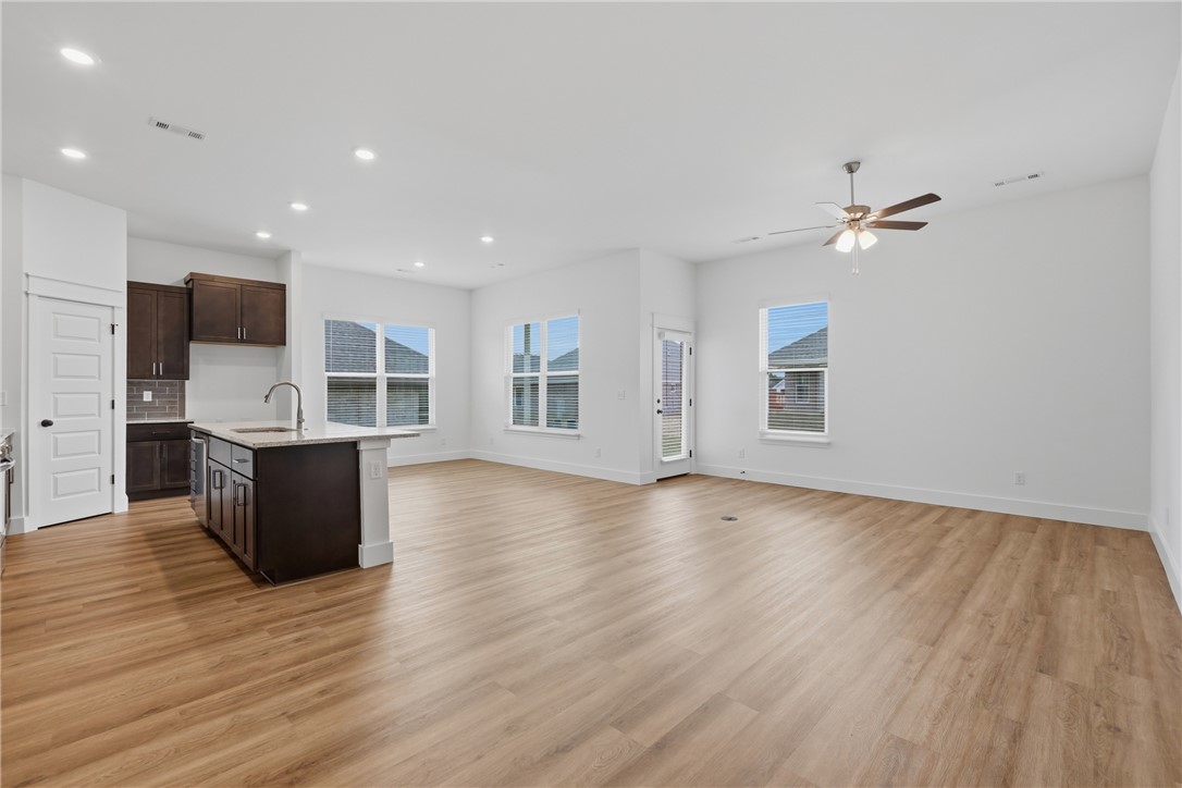 Deere Creek - Residential Lease