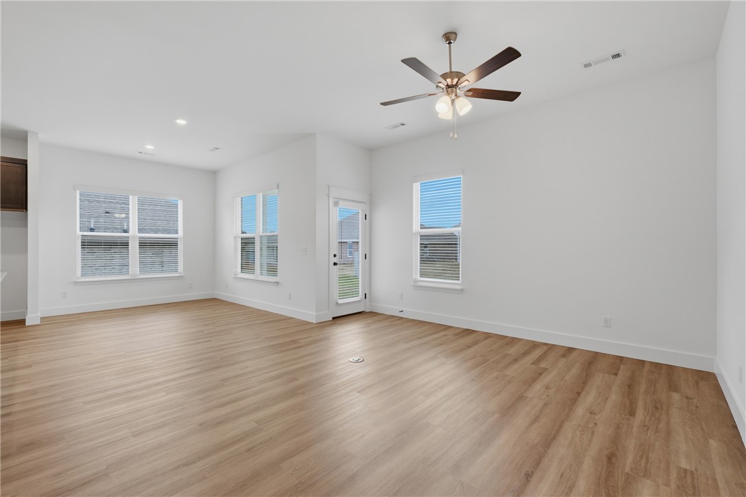 Deere Creek - Residential Lease