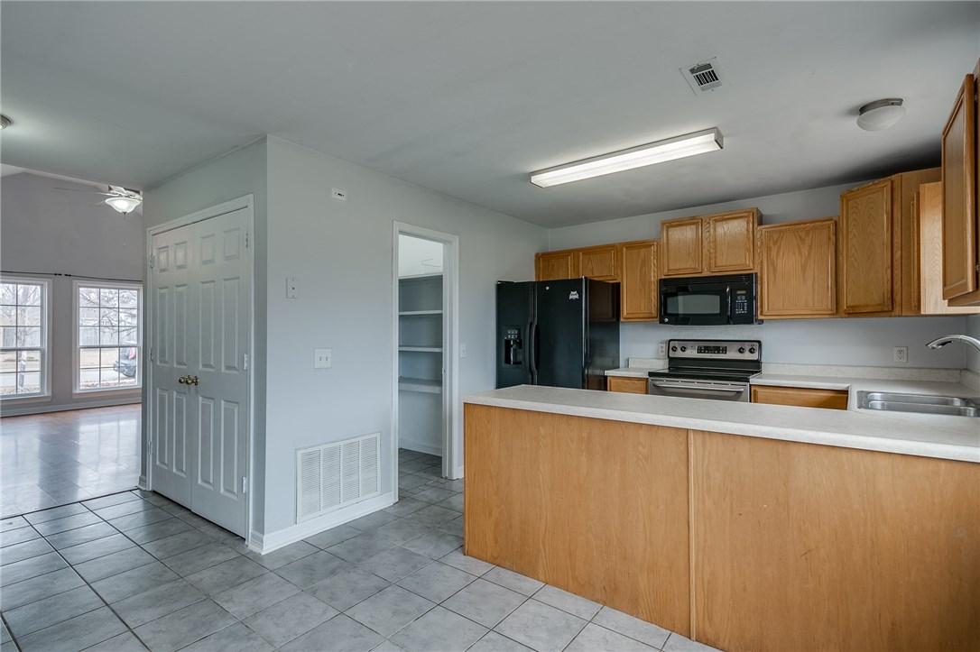 Meadowlark Sub Ph IV - Residential