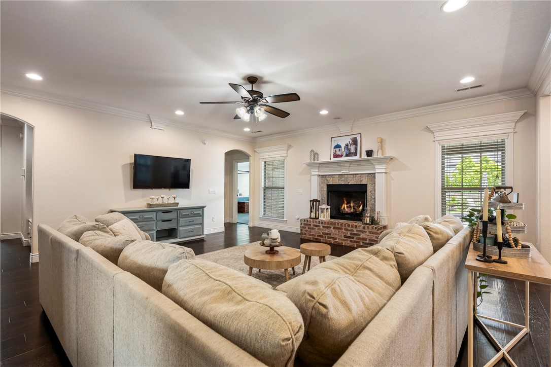 Creekwood Sub Rogers - Residential