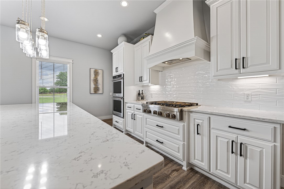 Michael E James Pls 985 Tr - Residential