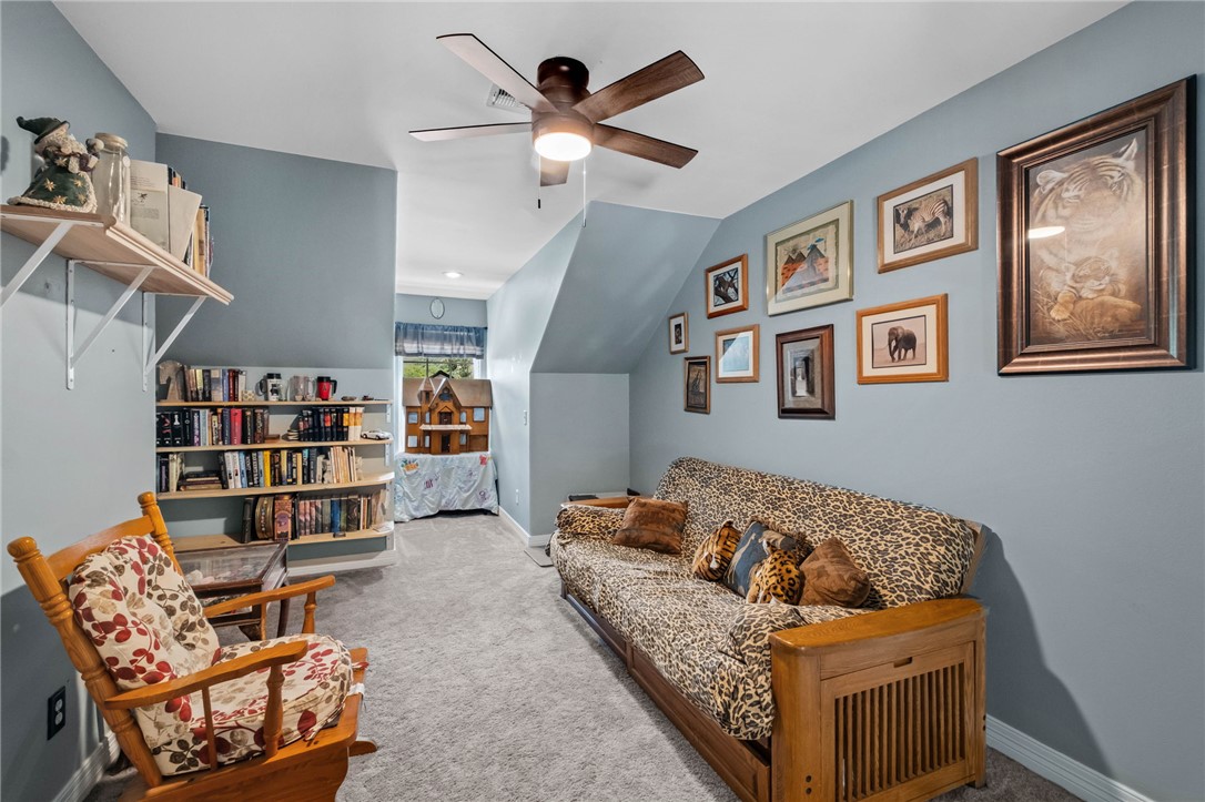 Blue Spgs Village - Residential
