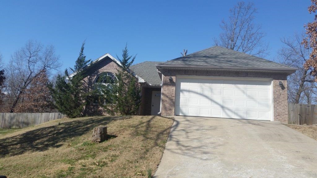 3 bedrooms 2 bath with gas fireplace. All kitchen appliances includes refrigerator - private fenced yard.