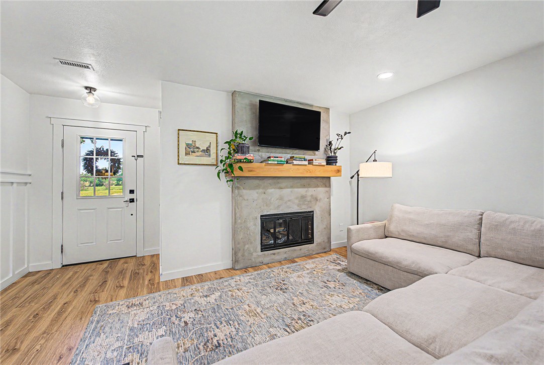 23-19-30-ROGERS - Residential