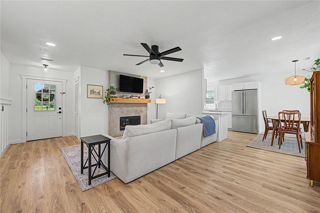 23-19-30-ROGERS - Residential
