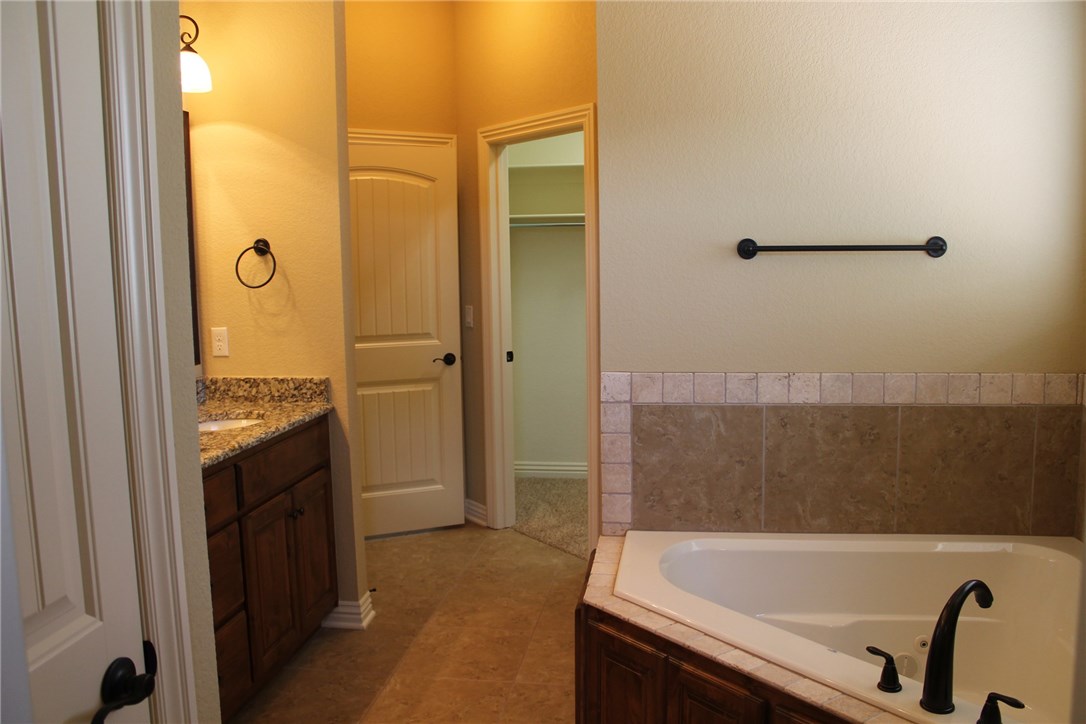 Cross Creek - Residential Lease