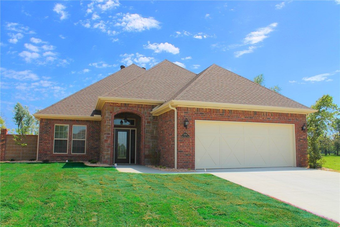 Very nice, ready to move into 3 bedroom 2 bath home in Cross Creek! This newer built home features: fireplace, eat-in-kitchen, granite countertops, stainless steel appliances, spacious master suite and lawn care paid for!