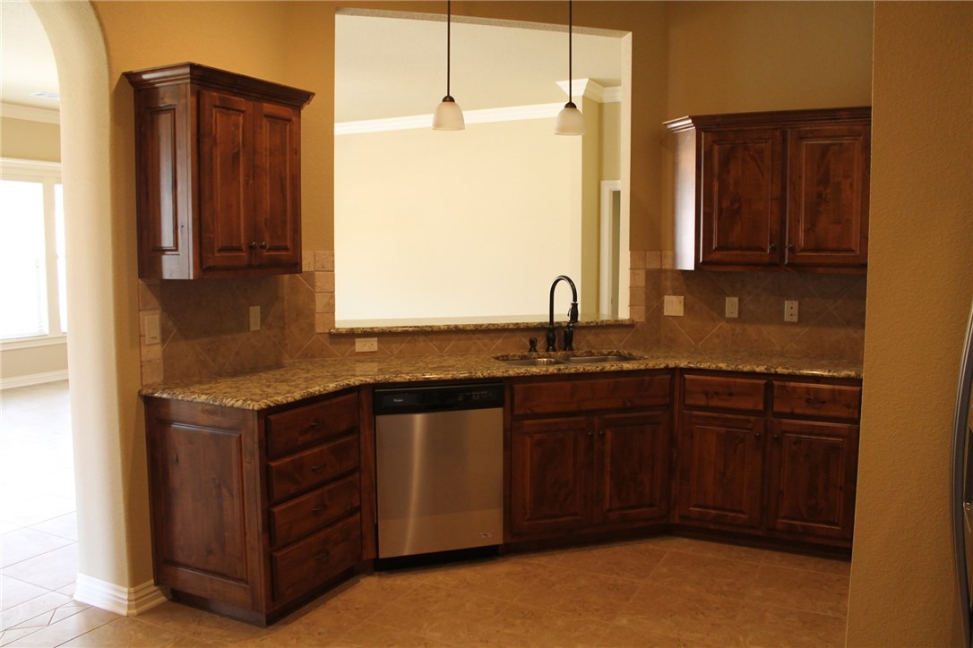 Cross Creek - Residential Lease