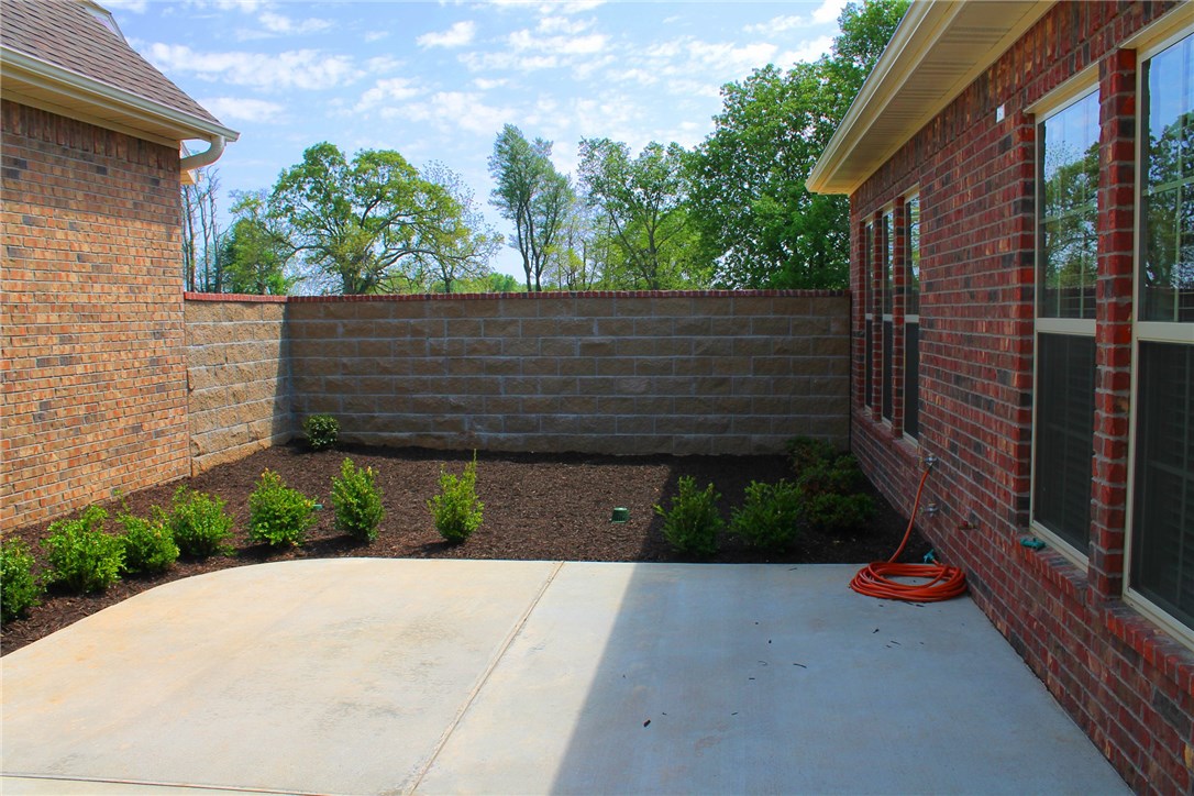 Cross Creek - Residential Lease
